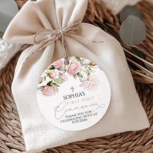 Etichetta di ringraziamento per la prima comunione con fiori di rosa delicati / Modello adesivo per bomboniera rotondo MODIFICABILE / Etichette per battesimo con fiori rosa cipria e croce stampabili