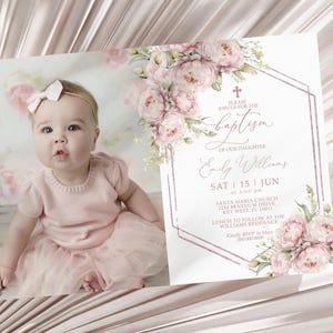 Blush rosa Blumen & Rose Gold Rahmen Foto Taufeinladung | EDITIERBARE Vorlage | Druckbare Taufeinladung | Mädchen Widmungskarte