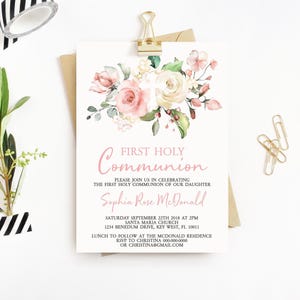 Erste heilige Kommunion Einladung | Bearbeitbare Blush Pink Floral Vorlage | Druckbare Taufe einladen | Rose Blumenmädchen Hingabe | Herunterladen