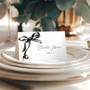 Elegante schwarze Schleife Platzkarten Vorlage | EDITIERBARE druckbare Name Sitzplatzkarte | Aquarell Band Dusche Namenskarte | Modernes minimalistisches Design
