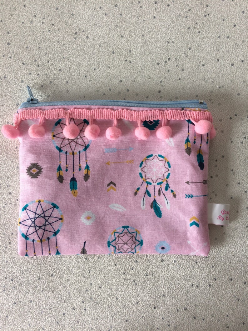 weekend purse with feather motif pink boho zipper wallet Dream catcher fabric purse Indian print zipper pouch