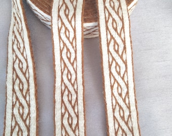 Tablet woven wool trim. Viking reenactment, medieval historical braid. Brown and white.