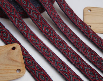 Tablet woven wool trim. Medieval historical braid. Blue, red and gray.