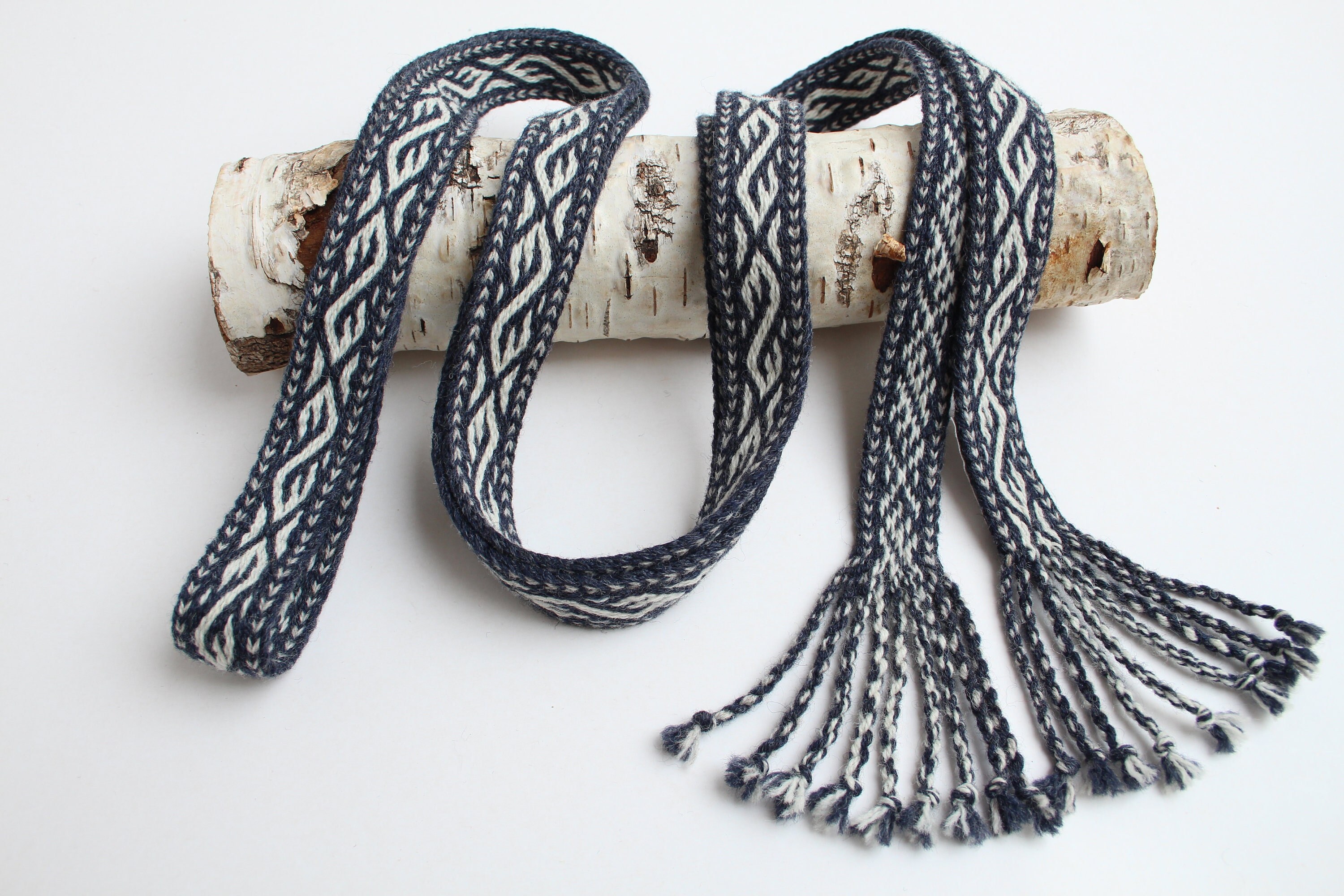 Tablet woven wool belt. Viking reenactment, medieval historical braid. Dark blue, white and gray.