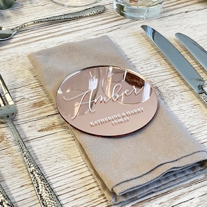 Étiquettes de nom de mariage en acrylique personnalisées - Décor de mariage d'automne élégant | Cartes de visite personnalisées et paramètres de table