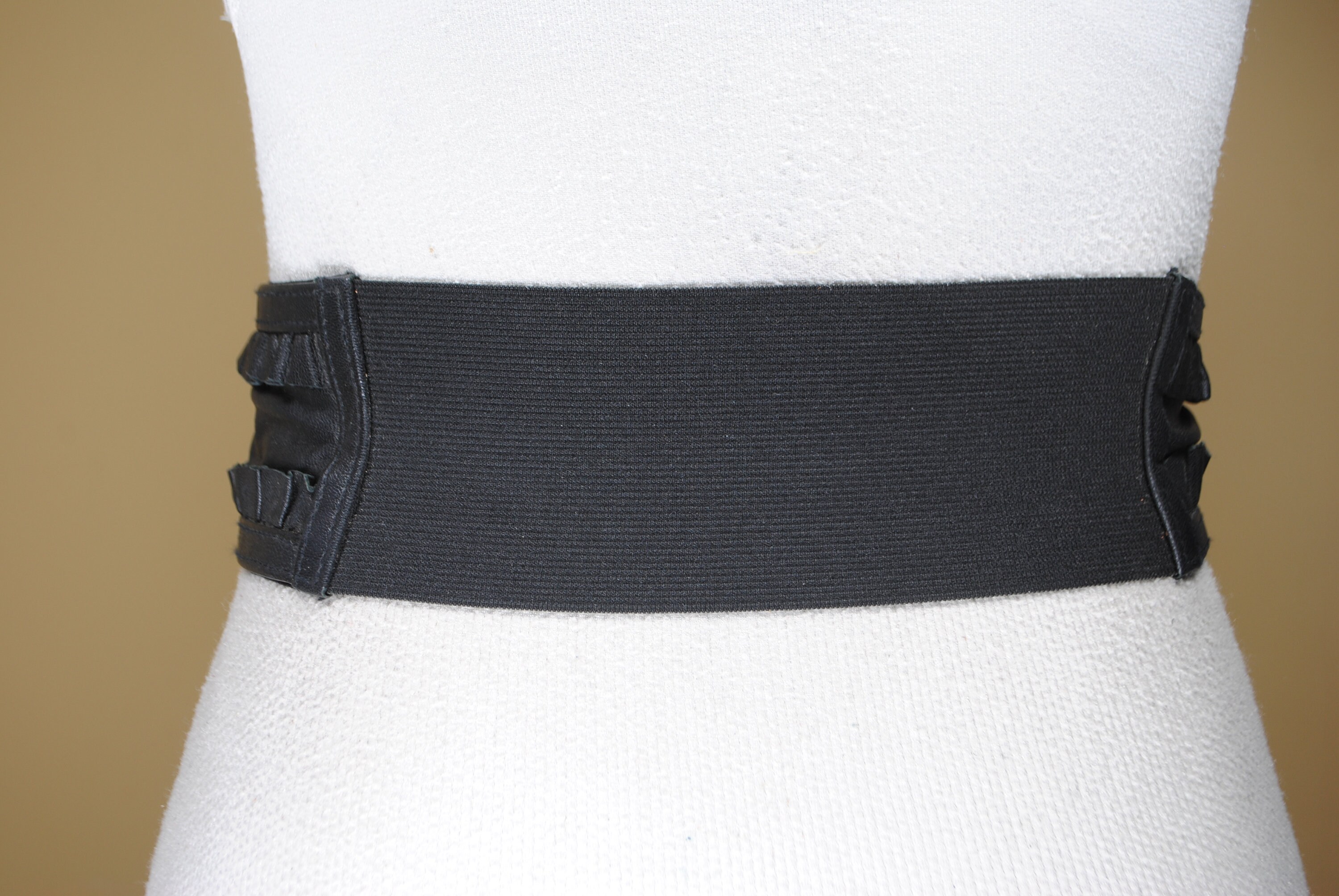 Vintage Black Faux Leather Ruffle Stretch Wide Belt Retro JASGOOD Women Retro Wide Elastic Belt Stretchy Waist Belt  main image 2