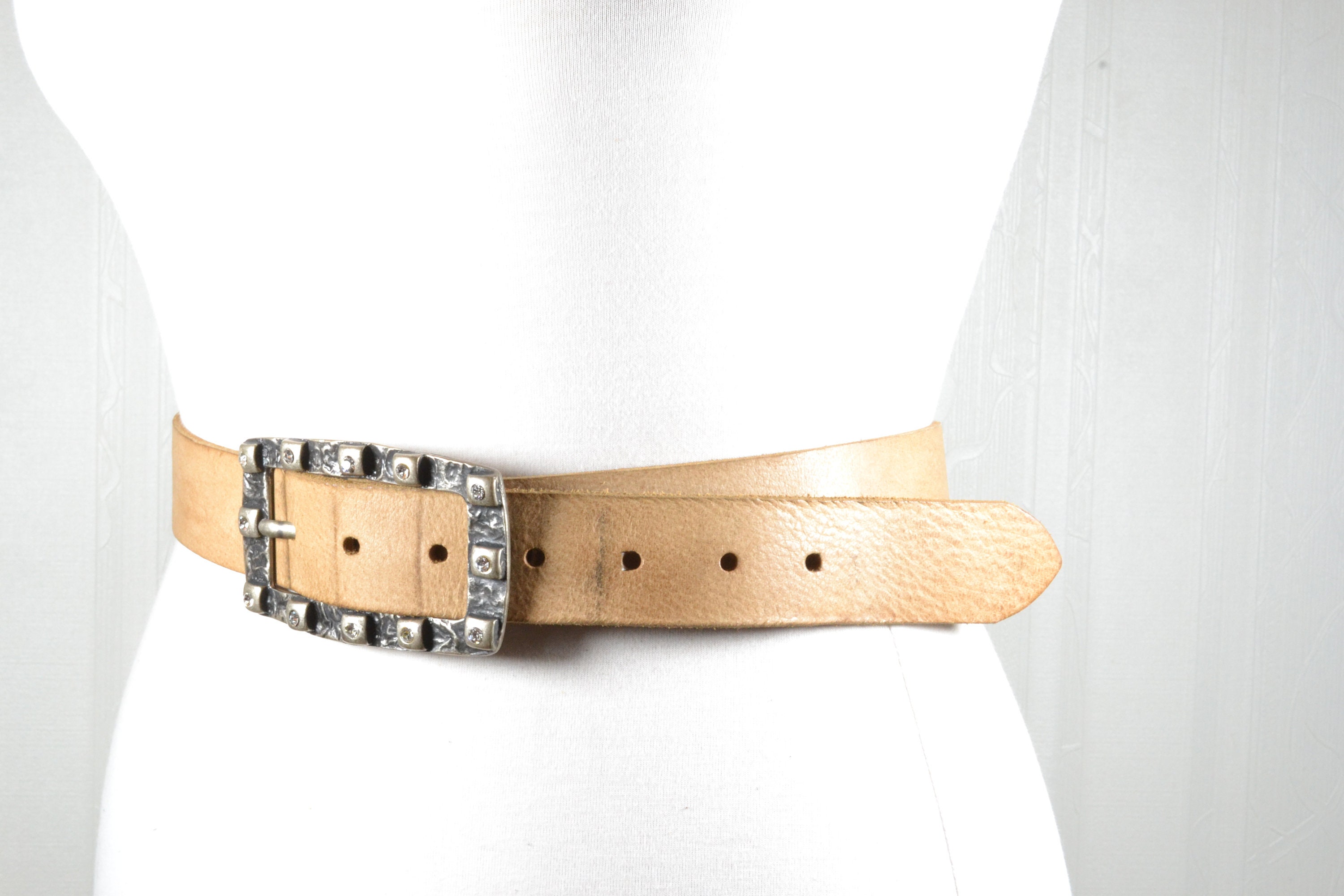 Vintage Wide Beige Leather Belt With Chunky Silver Studded  display picture 3