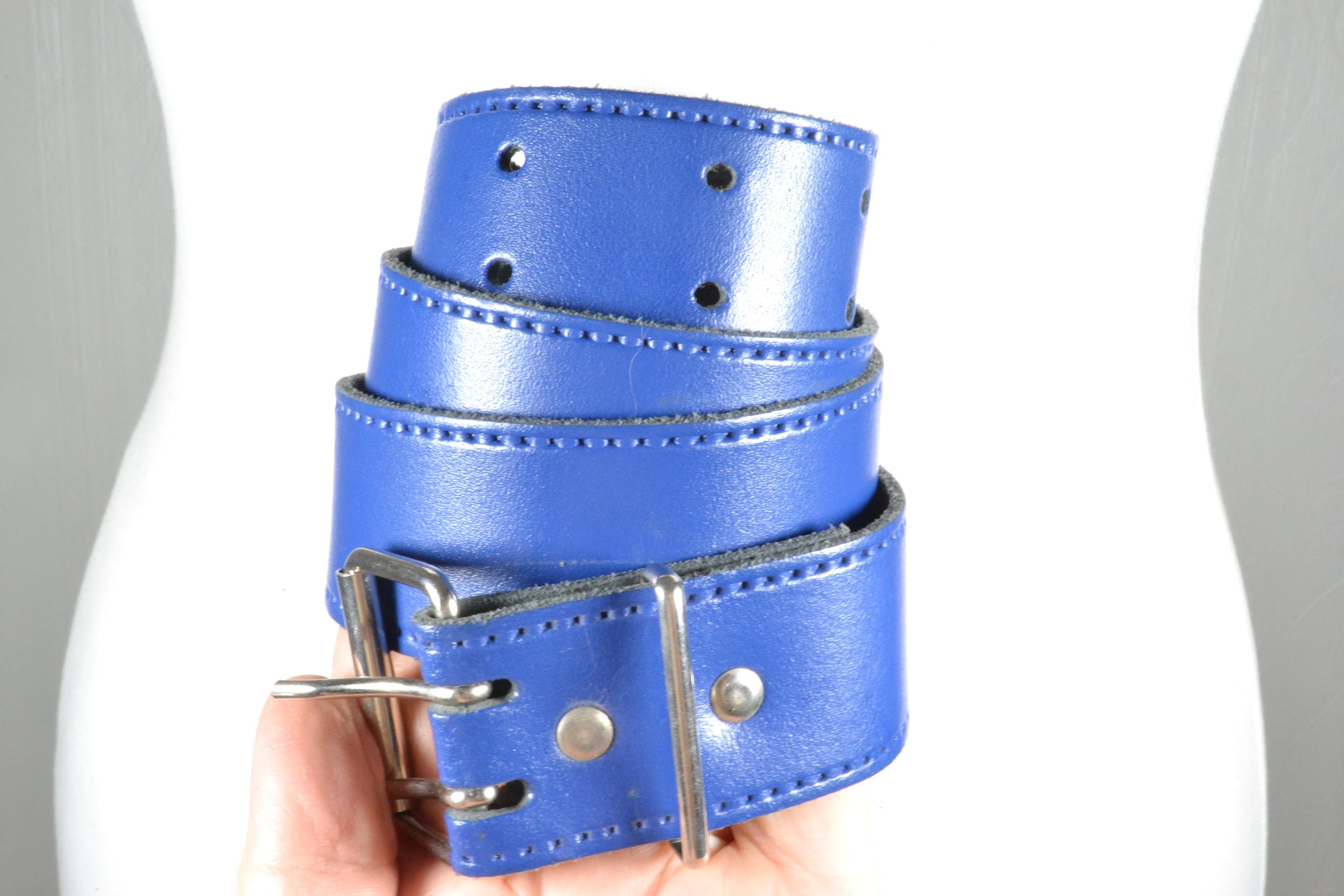 NWT BLUE Stylish Blue Disc Belt with Large Silver Buckle Buy Elegant Navy Blue Womens Belt With Silver Buckle  main image 3