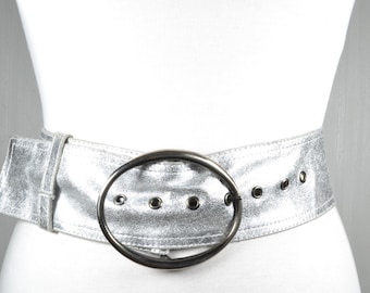Ceinture large argentée métallique vintage des années 80, boucle glam rock