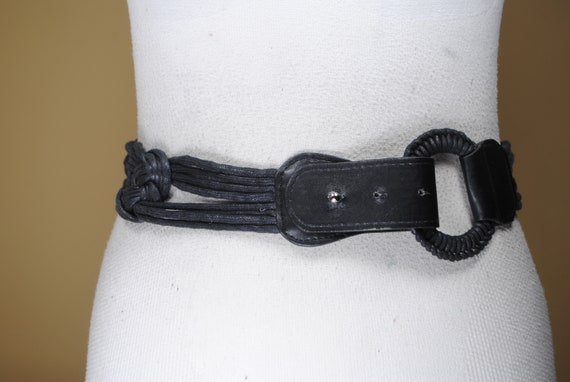 Wide black braided belt with big knots - image 4