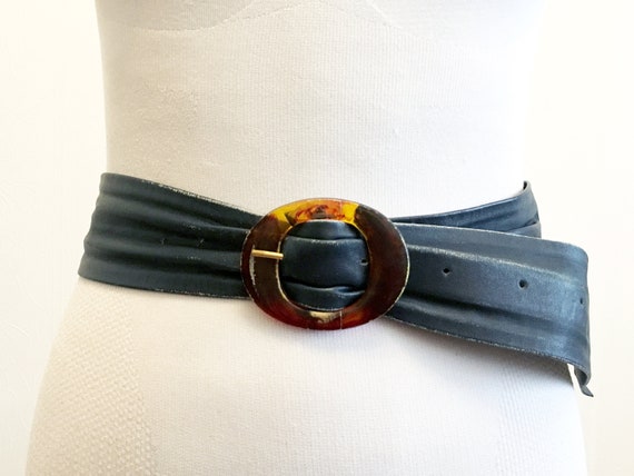 1980s Navy blue wide cinch soft leather belt women