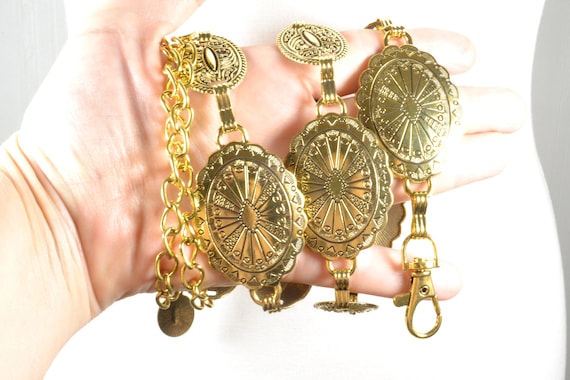 Ornate wide chain style belt. Women main image 4