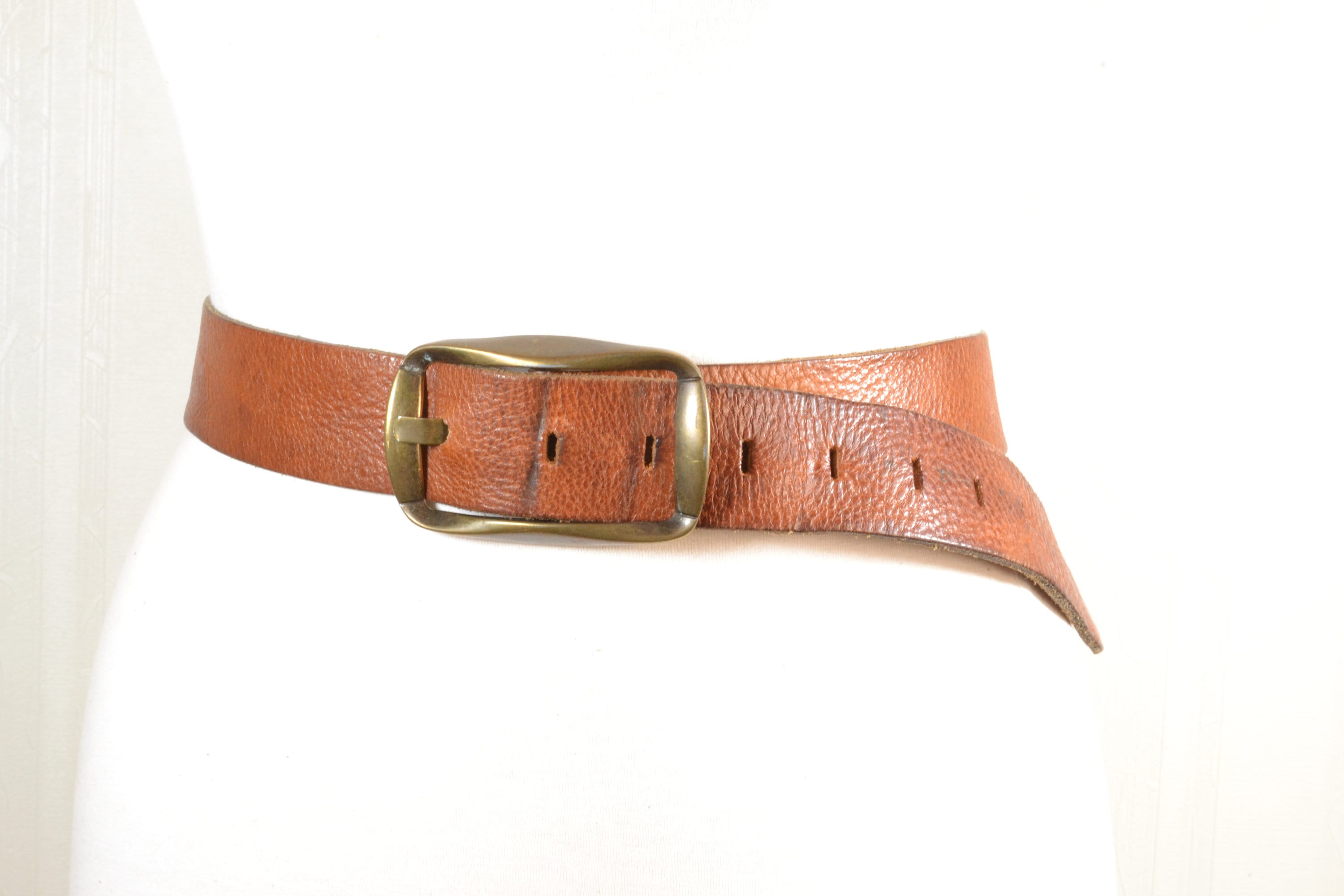 Leather Tan Camel Brown Belt Spain Womens Vintage  Size L Sawyer Camel Leather Belt with Polished Western Buckle  main image 3