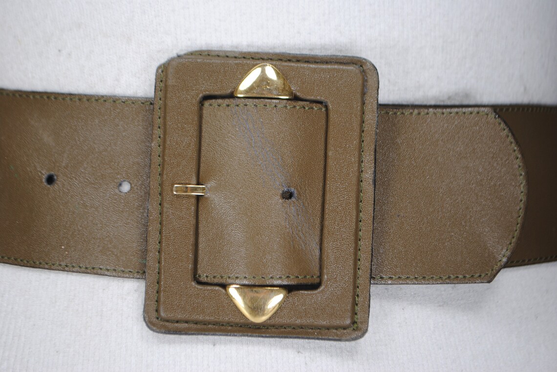 1970s 35''39'' Wide khaki leather belt dark Etsy