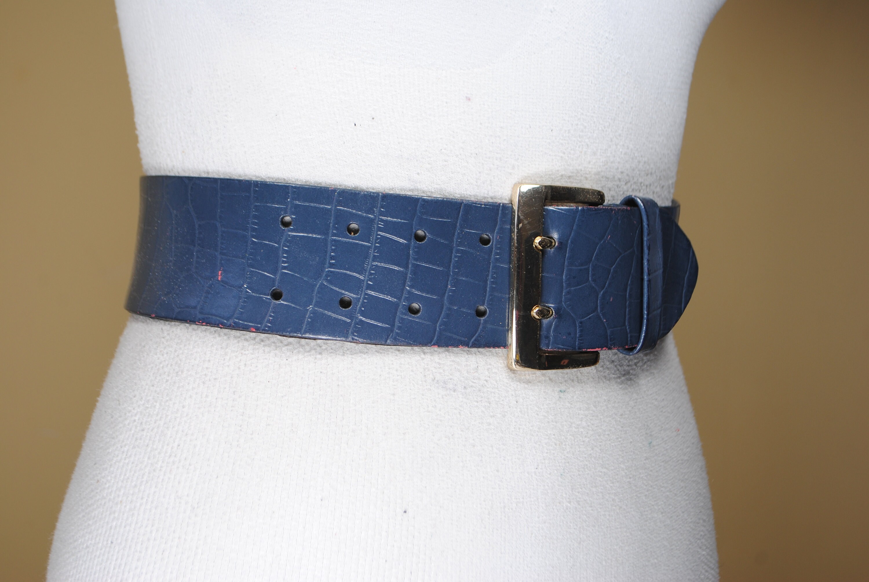 Vintage 80s Navy Blue Croc Embossed Leather Belt Made Italy Gold Tone Buckle mkcblu.jpg?v=1709321967 main image 3
