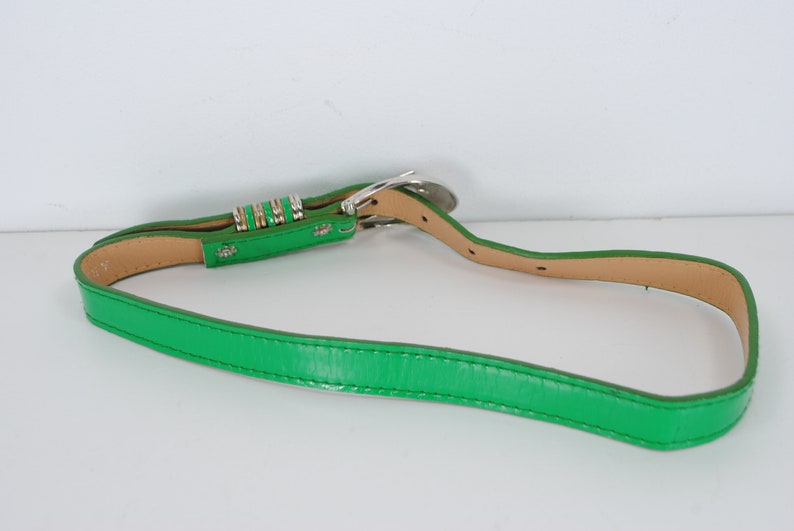 1970s XS skinny green waist belt for women