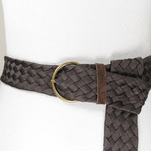 Brauner geflochtener Baumwollgürtel für Frauen, gewebter Taillengürtel mit runder Bronzeschnalle, natürlicher Boho-Casual-Gürtel, Boho Brown Gürtel