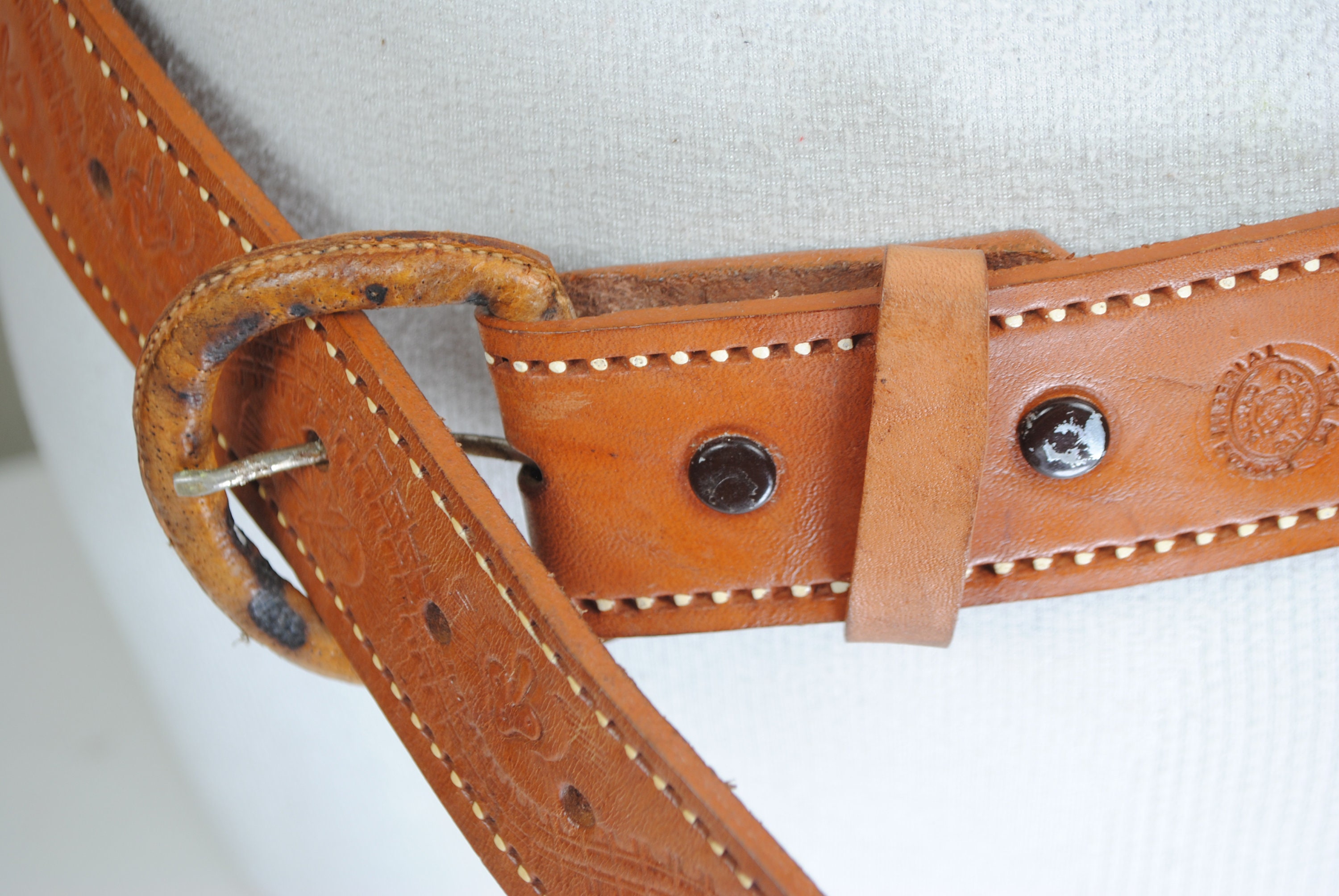 Vintage Tooled Tan Leather Cowgirl Belt - Etsy display picture 1