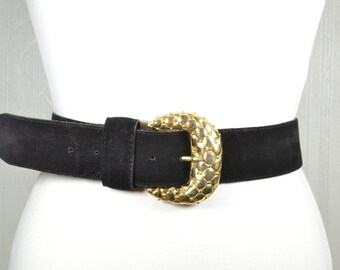 1970s Vintage Black Suede Wide Belt Gold Chain Links Accent  display picture 3