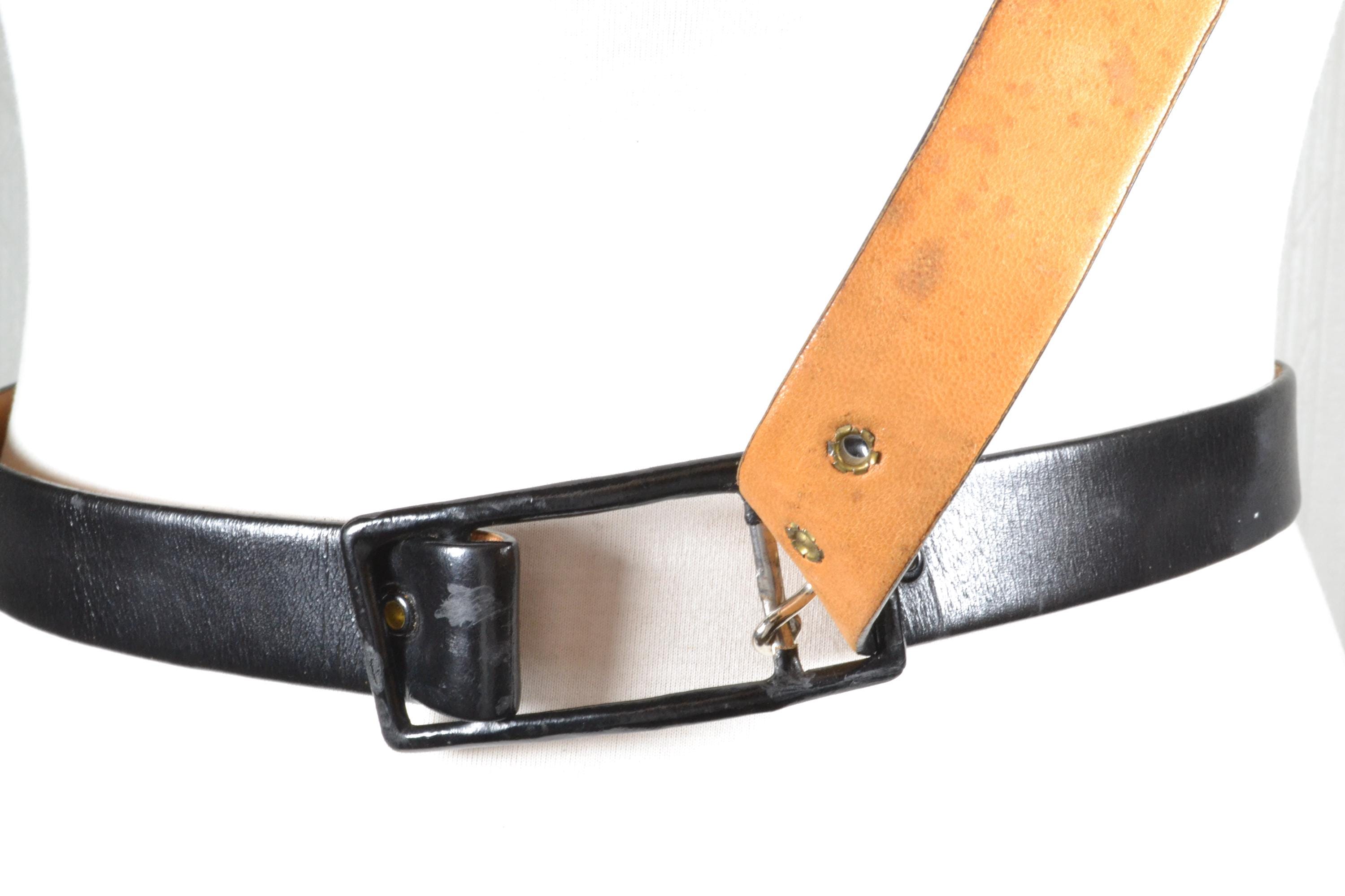 Vintage women small black leather brass buckle slim dress belt  minimalist Vintage Black Leather Belt 85 Cm / 34 main image 3