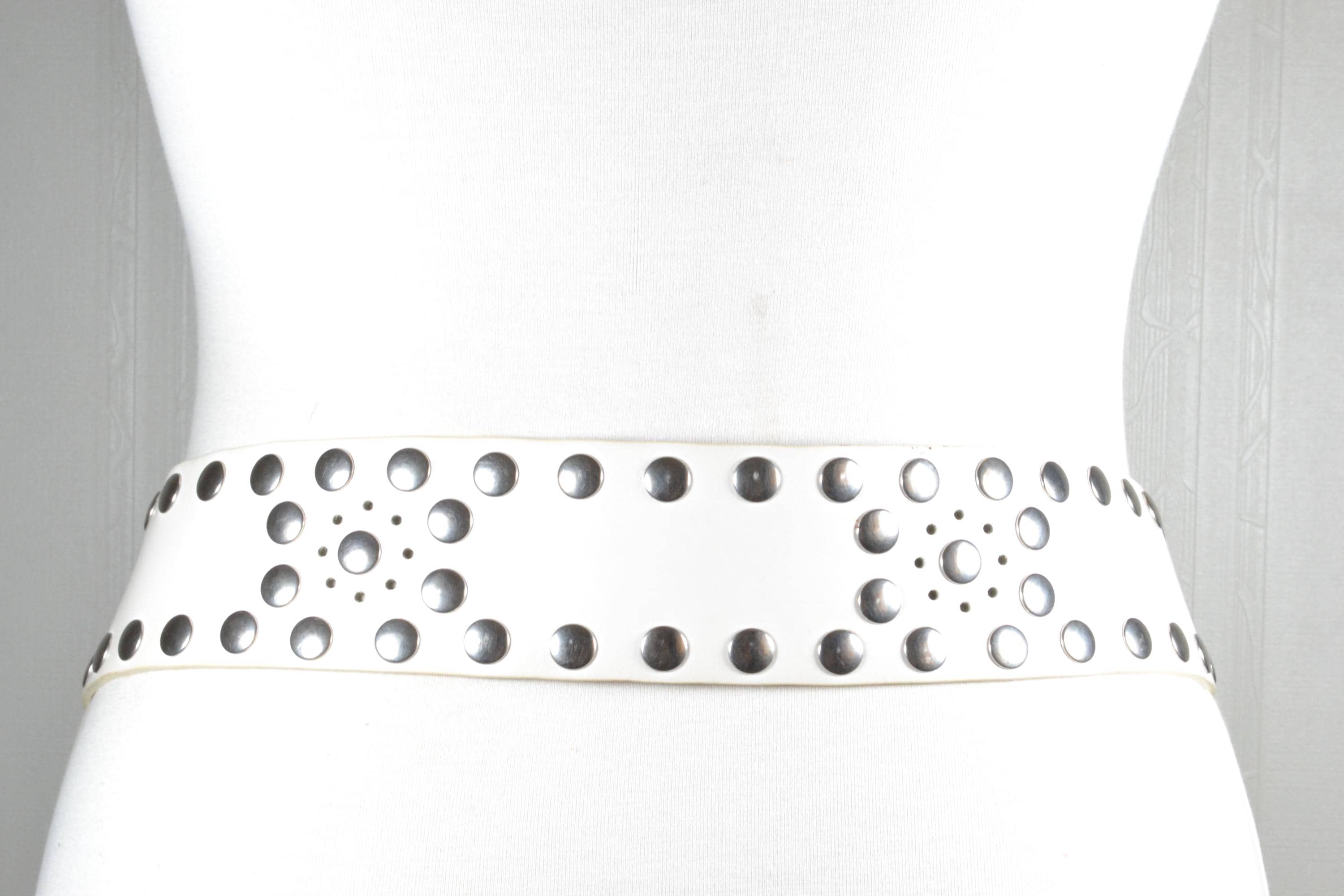 Vintage White Leather Belt: Silver Studs, Ring Buckle, Wide 
