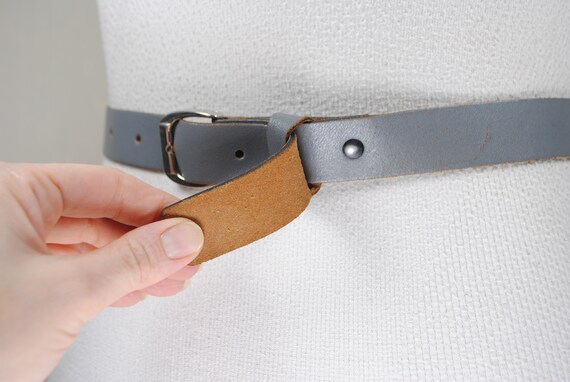 Skinny Gray Leather Belt for Women. Light Grey Tr… - image 4