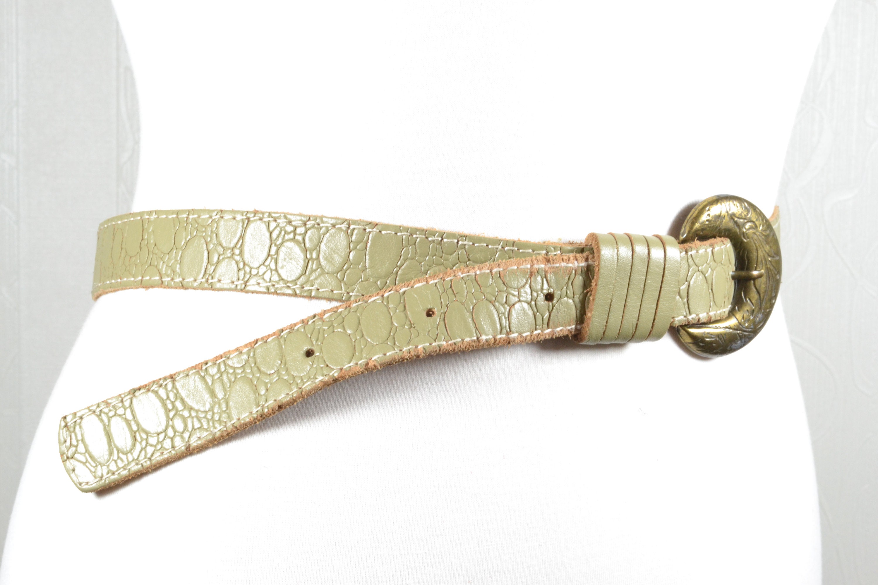 Olive Green Leather Belt: Vintage Cowgirl Style, Unisex - Etsy display picture 3