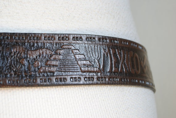 Brown engraved belt, South western belt, Mexico l… - image 9