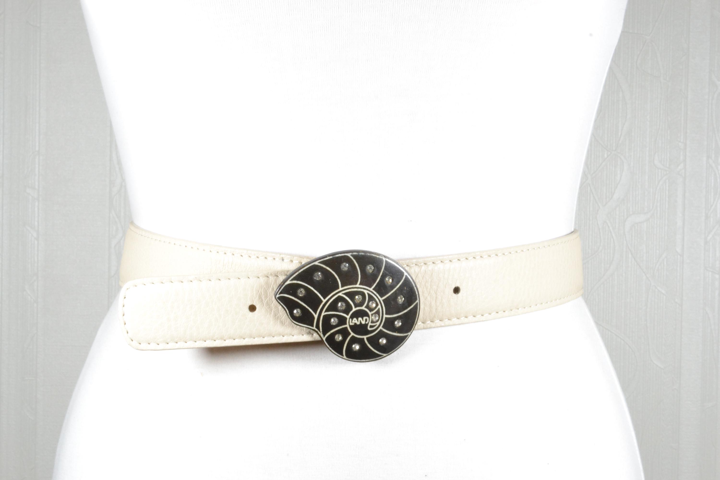 Vintage Carlisle Suede Seashell Clasp Belt