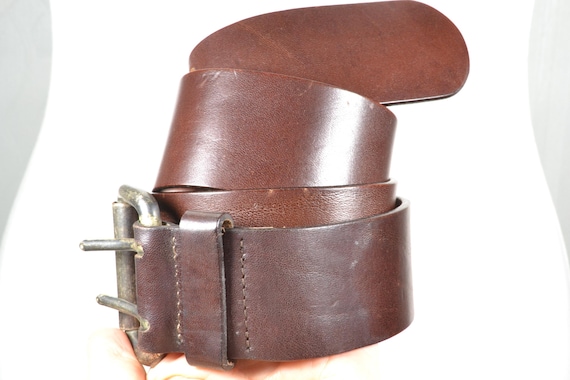 Vintage Wide Brown Leather Belt With Antique Double Prong  display picture 2