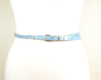 Classic Soft Leather, Belt Basic Wardrobe Essential, Powder  display picture 3