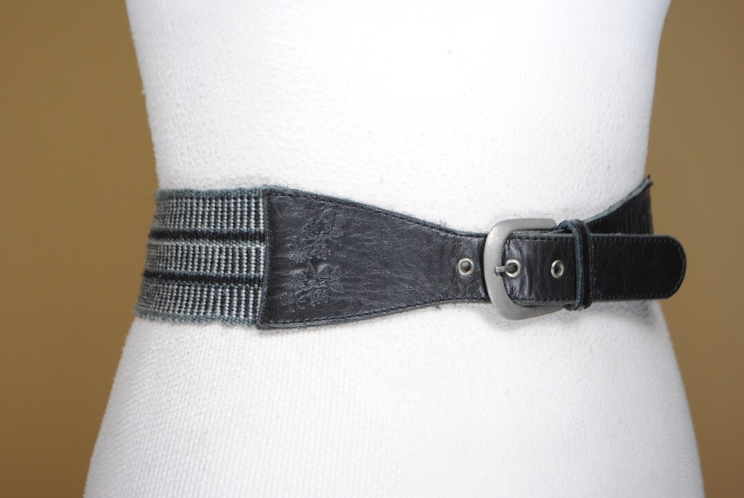 Vintage Black Leather Tapestry Belt: Boho Woven Waist Belt  display picture 1