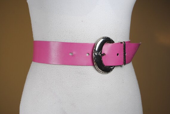 Ruby pink wide leather belt for women - image 3