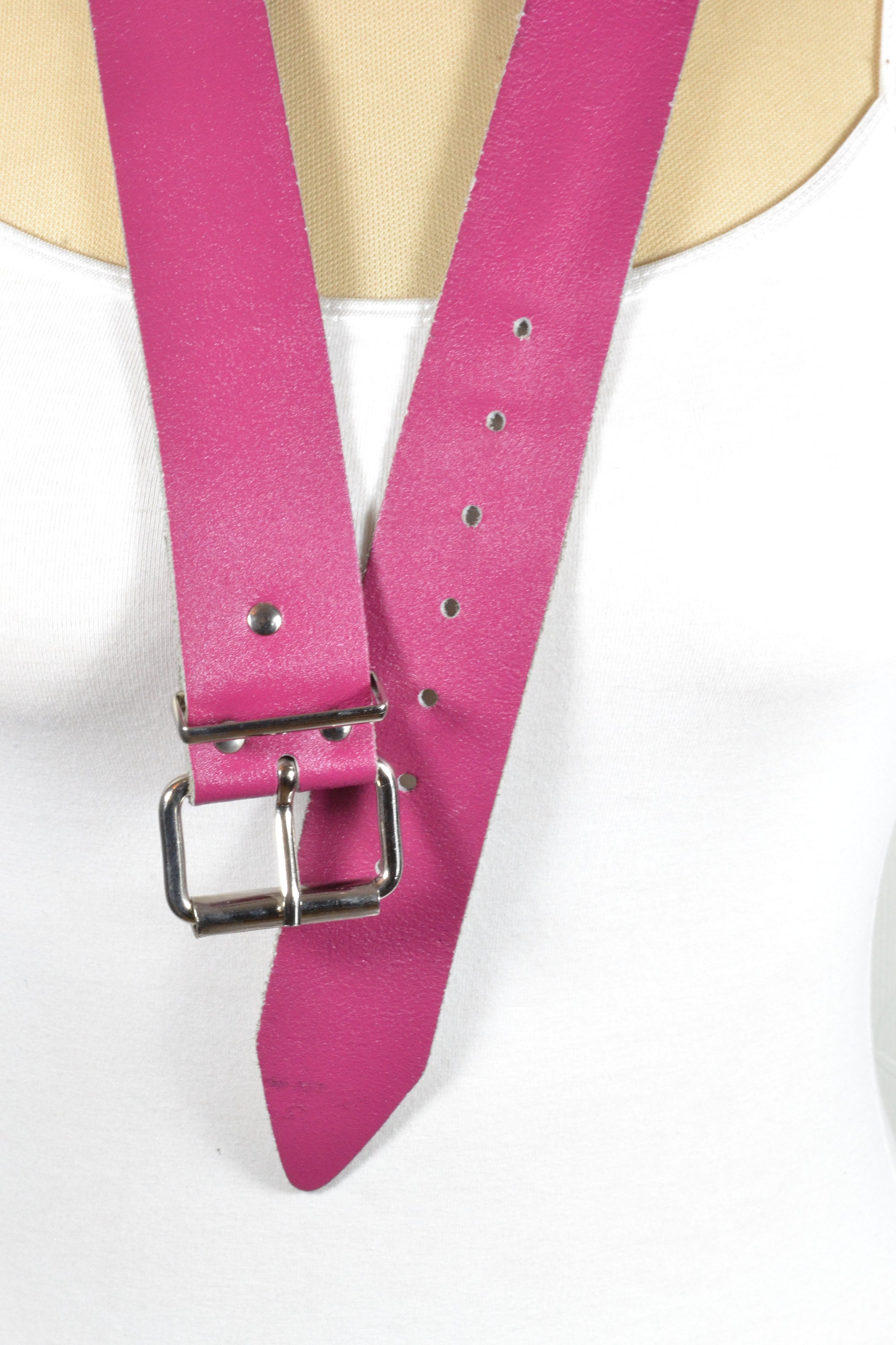 Pink Embellished Leather Belt with Silver Buckle Sz Medium Metallic Etched Western Belt main image 3