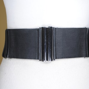 Black Wide Elastic Corset Belt for Women, Stretch Cinch Belt with Bold Waistband, Vintage-Inspired Statement Accessory