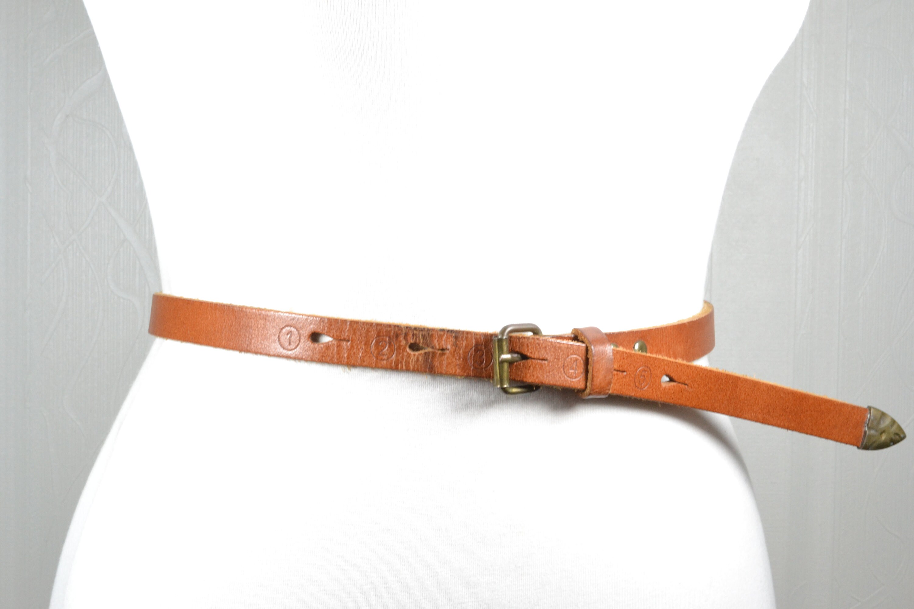 Slim Tan Leather Belt: Vintage Cowgirl Western Style - Etsy display picture 1