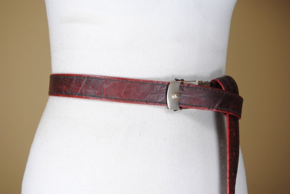 80s 37''-43'' Red Black Vinyl belt for women with… - image 3