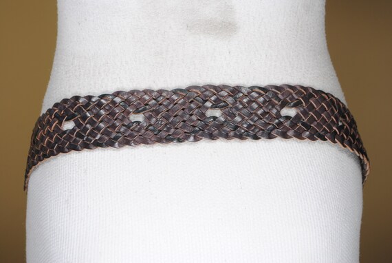 The Vatra Brown Woven Leather Belt