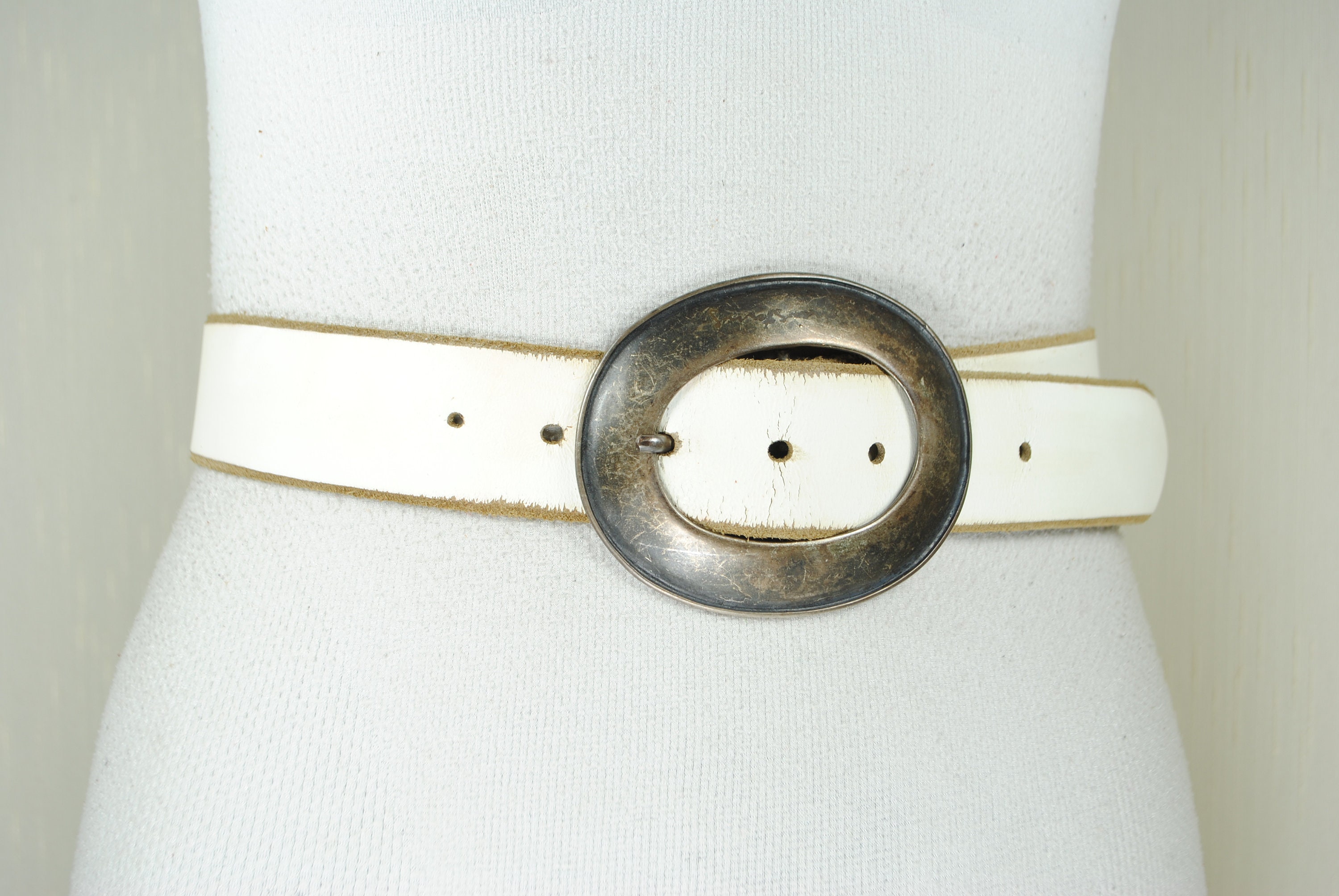 Wide White Distressed Leather Belt - Etsy display picture 1