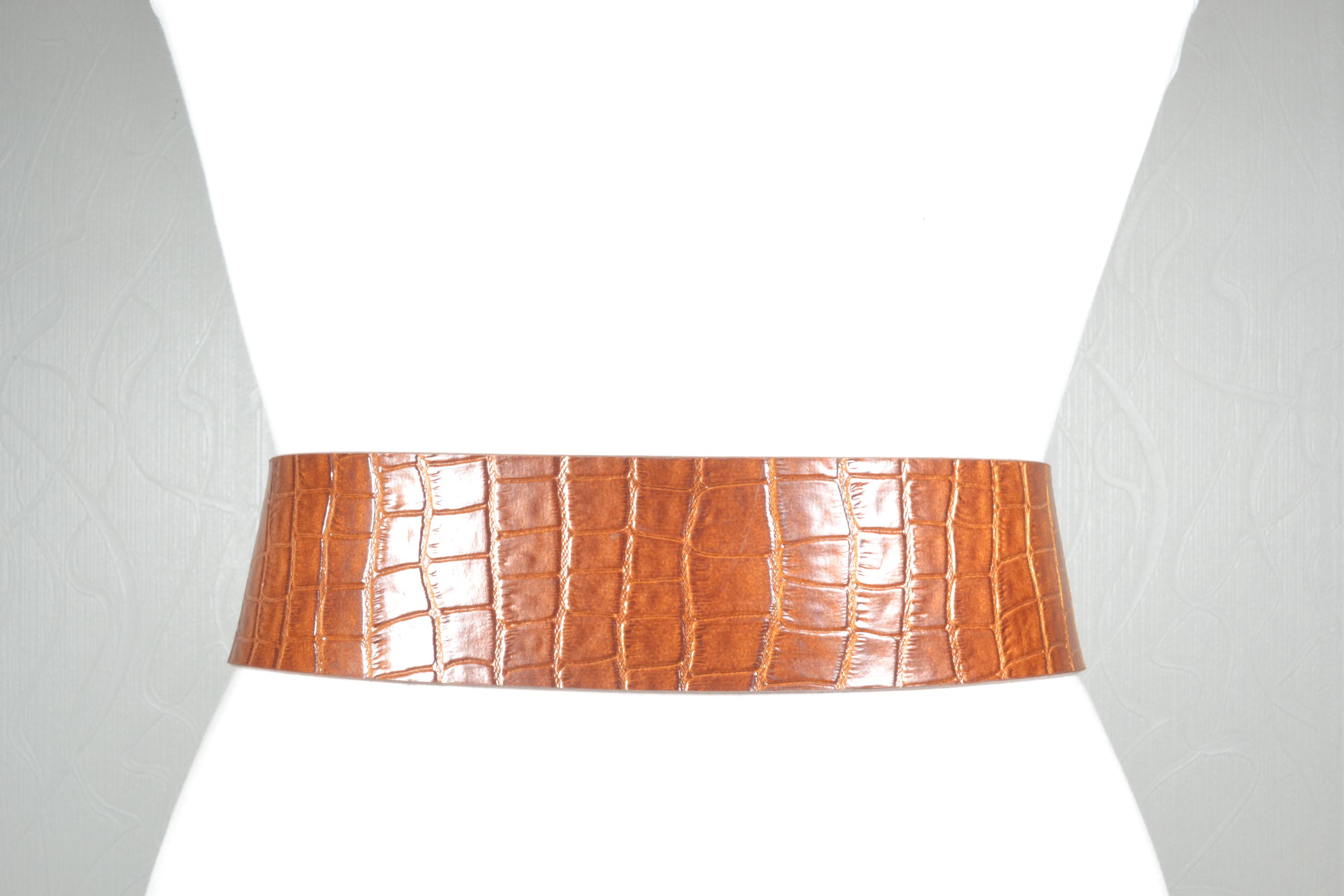 Vintage Wide Crocodile Leather Belt With Brass Buckle, Boho 