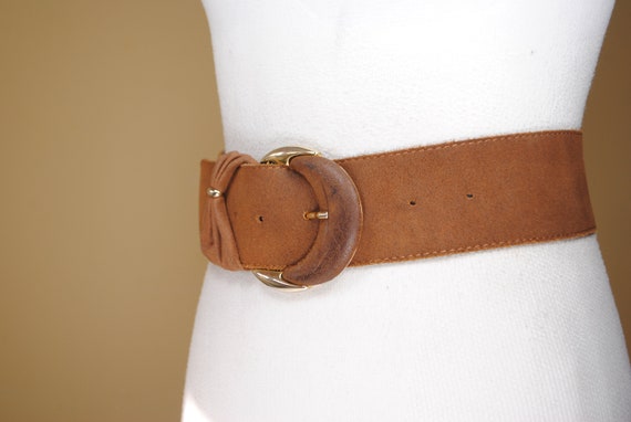Elegant Tan Belt with Gold Buckle Concitor Men main image 4