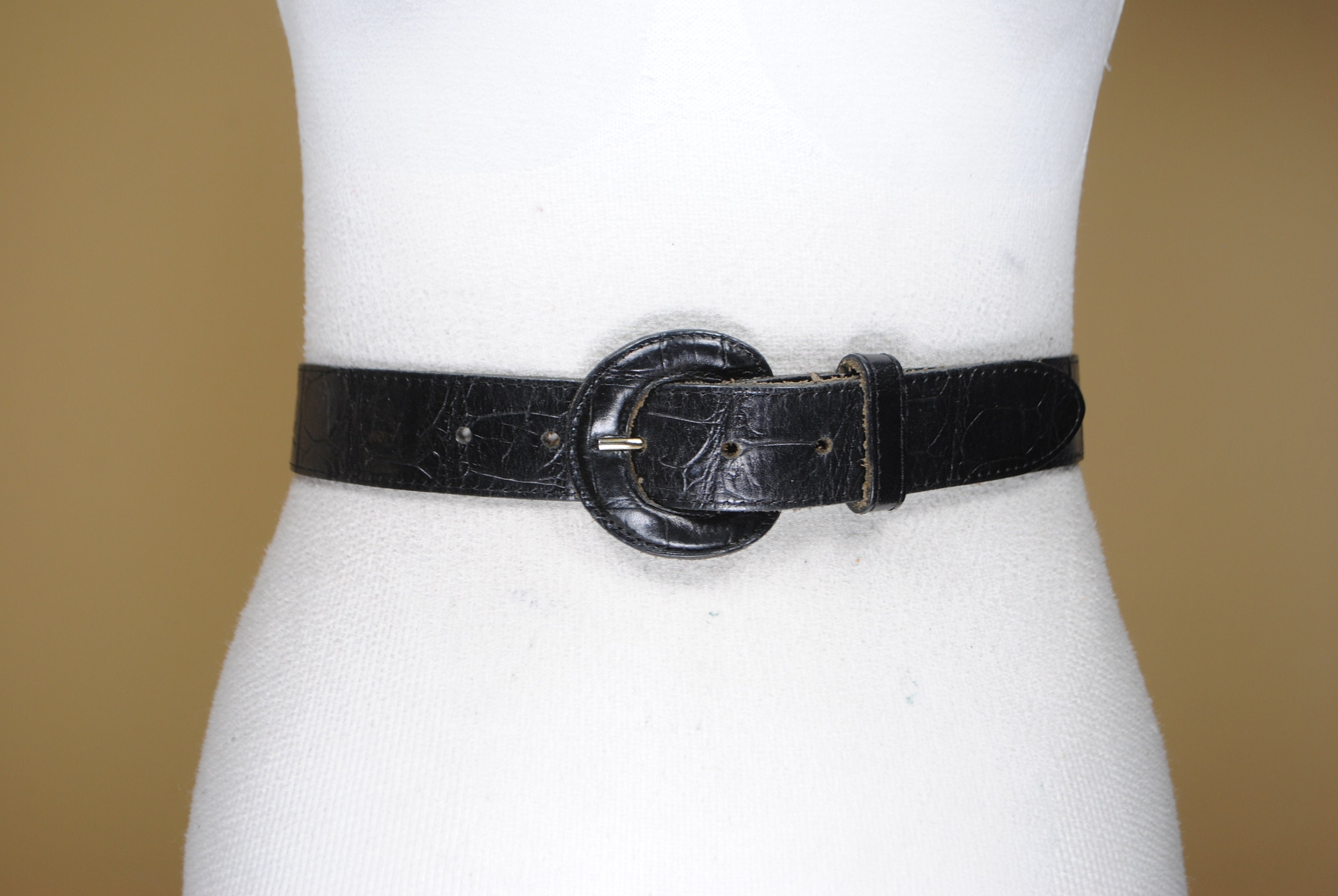 Ceinture Vintage En Véritable Crocodile Noir - Taille 75 Cm - Pour Femme - État Occasion