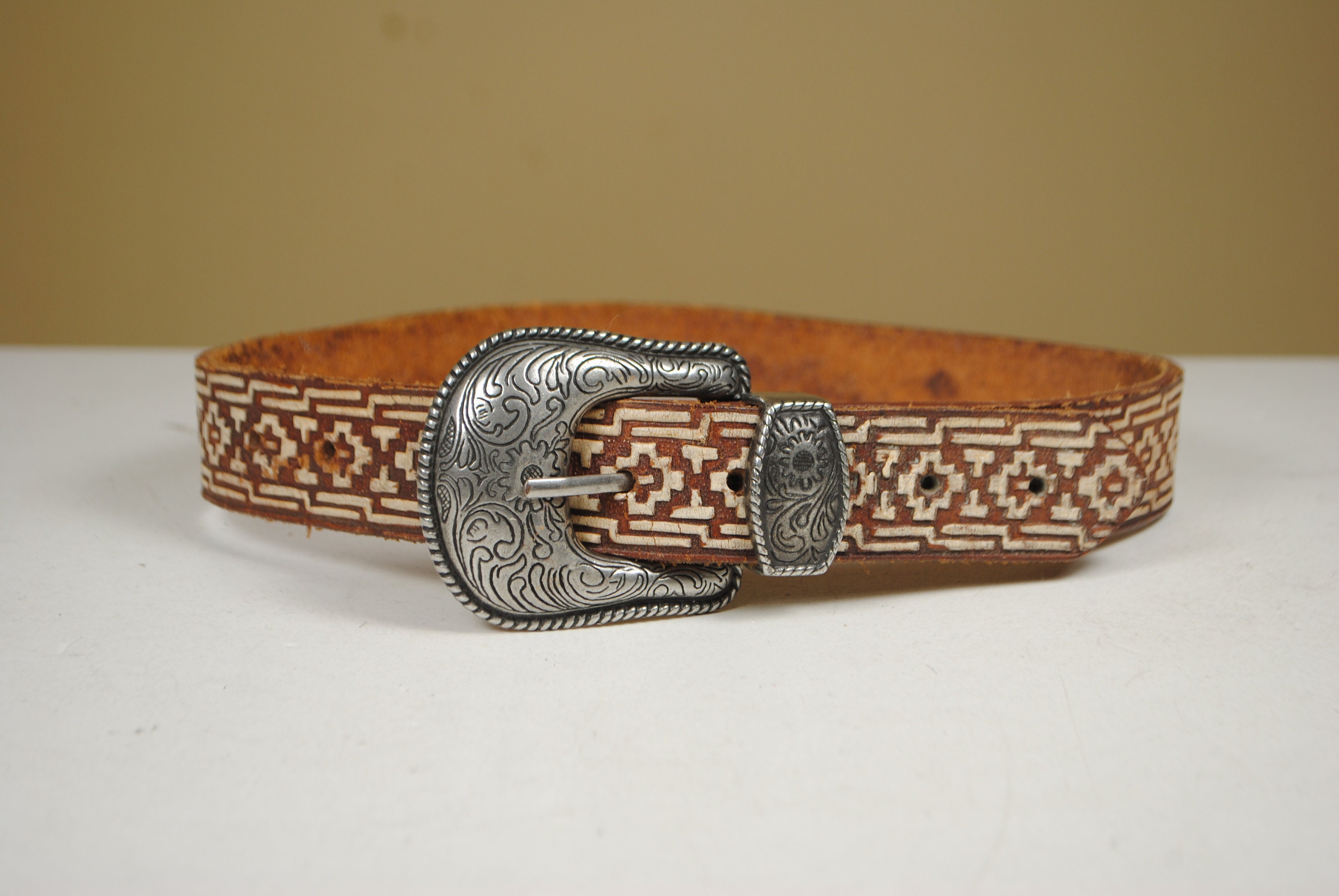 1268 Cowboy Western Belts For Men Women Buckle Belt Country TRIWORKS Western Belts for Women Men Cowgirl Cowboy Embossed  main image 2