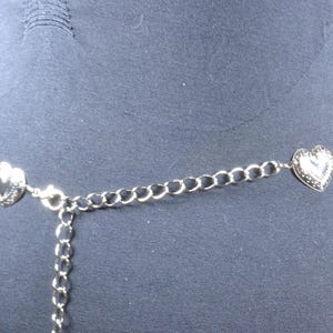 Women&#39;s Chain Belt, Silver Metallic Belt, Vintage Silver Hearts Chain Belt, Elegant Silver Waist Belt, Statement Metal Link Belt for Women