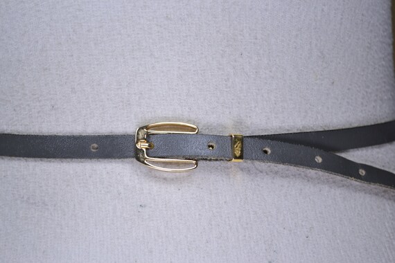 Skinny Gray Leather Belt for Women, Gold Buckle, … - image 3