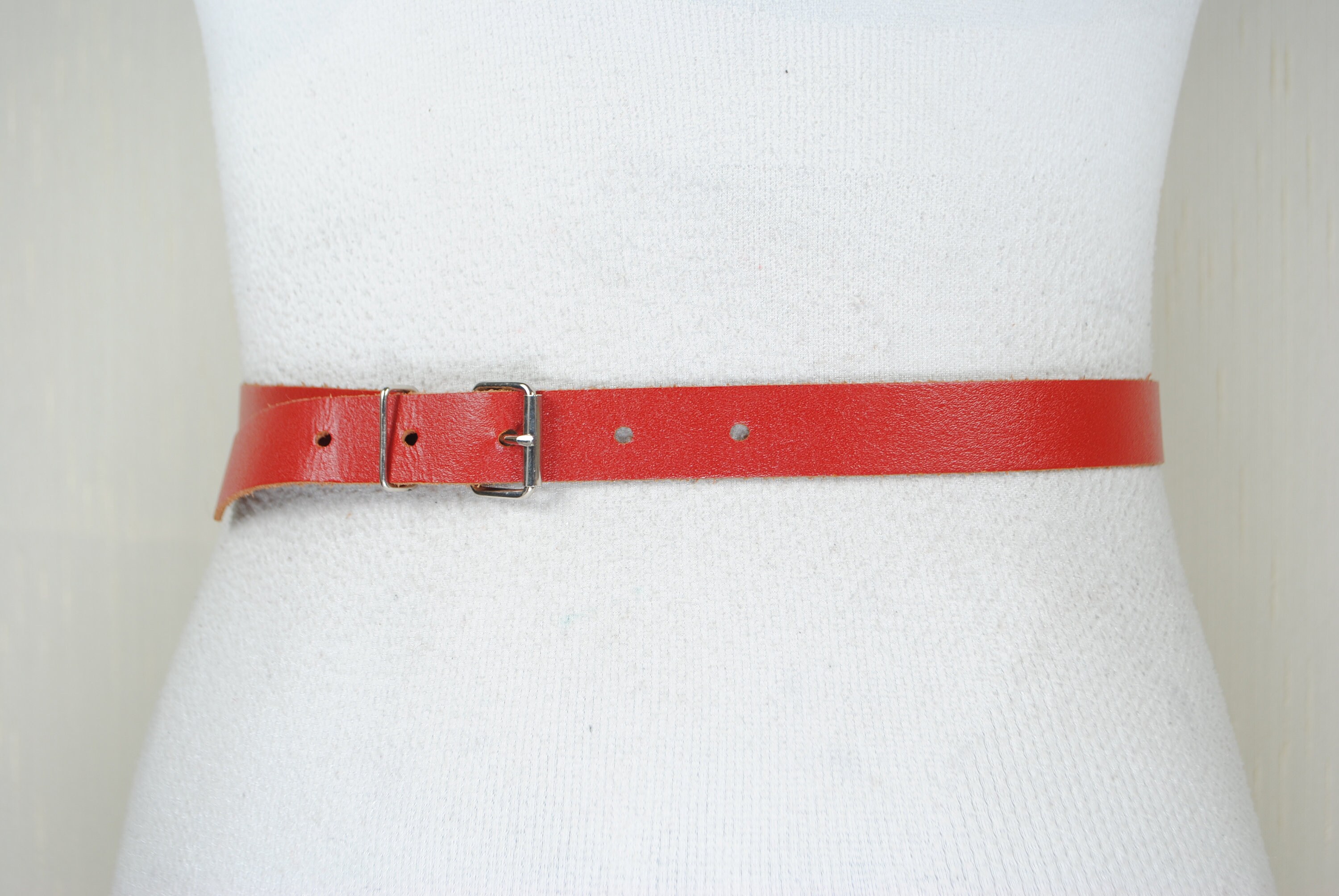 Vintage Skinny Red Leather Belt: Silver Buckle, Minimalist  display picture 3