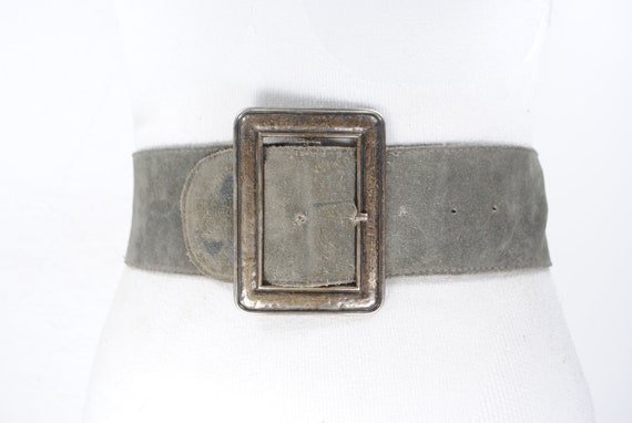 1970s 26''-31'' wide gray suede leather belt with… - image 1