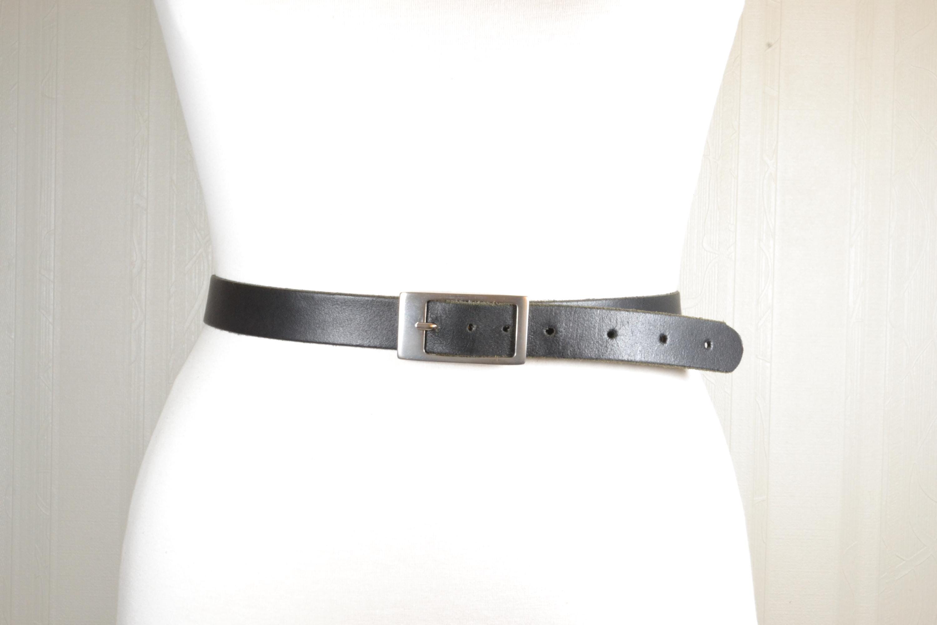 Vintage 90\'s DKNY Black Leather Belt Silver-Toned Rectangular Buckle Medium M DKNY 80s Belts for Women | Mercari main image 4