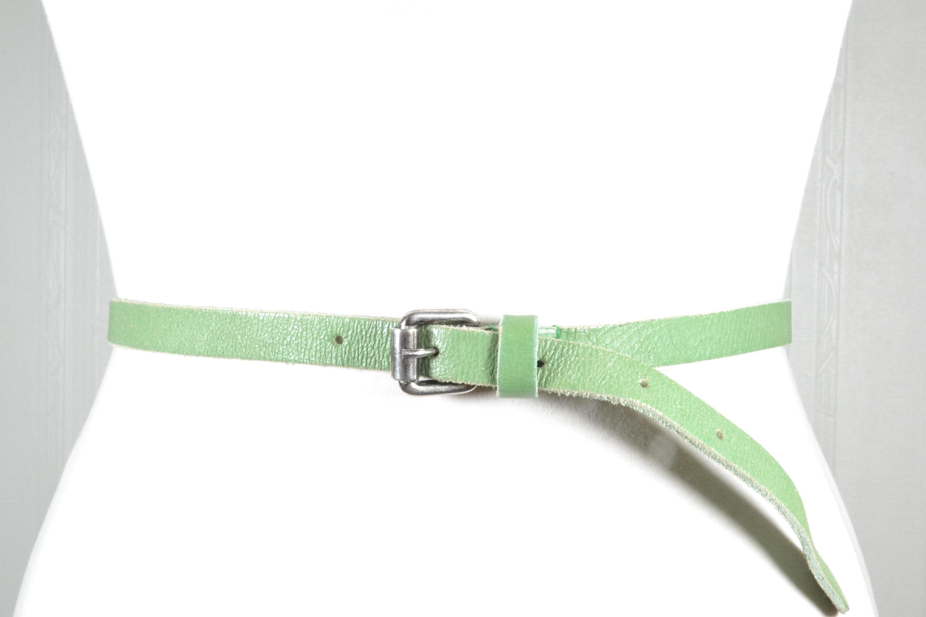 Vintage Silver Stretch Belt Emerald Green Marbled Cabochon Cinch Belt Skinny Green Vintage Belts for sale | eBay main image 3