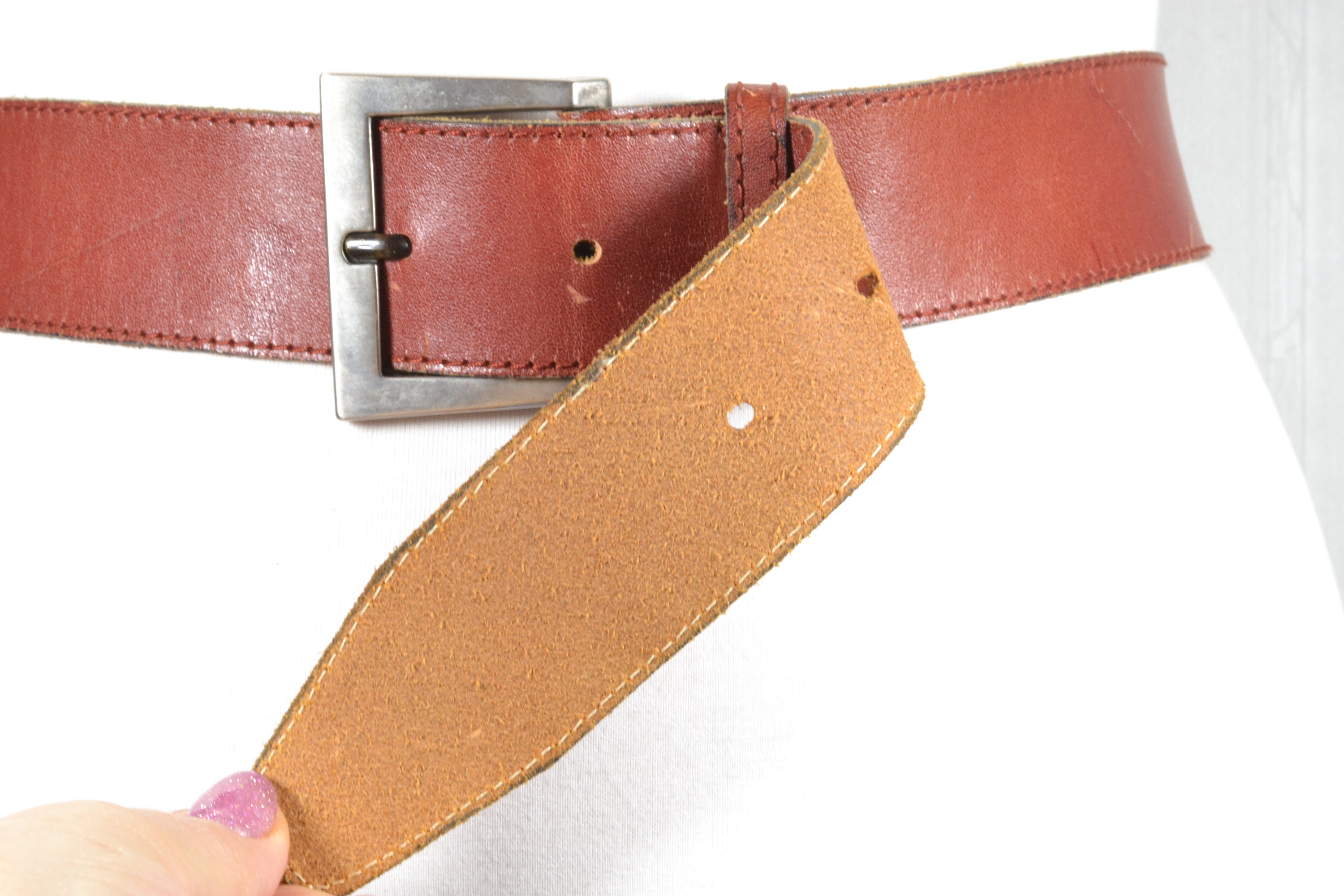 Vintage Brown Leather Retro Belt India Deadstock Double Grommet M Boho Hippie DSC_0493.jpeg?format=1500w main image 2